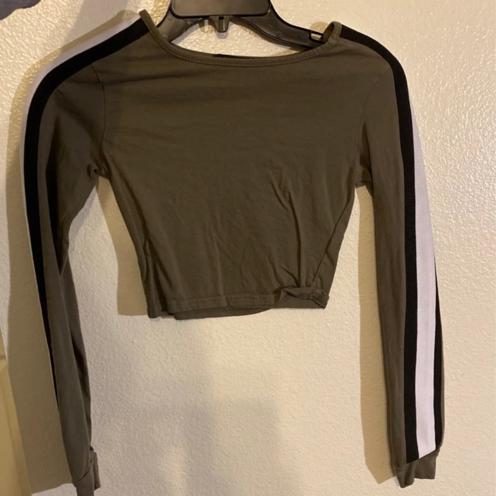 Olive green long sleeve crop top